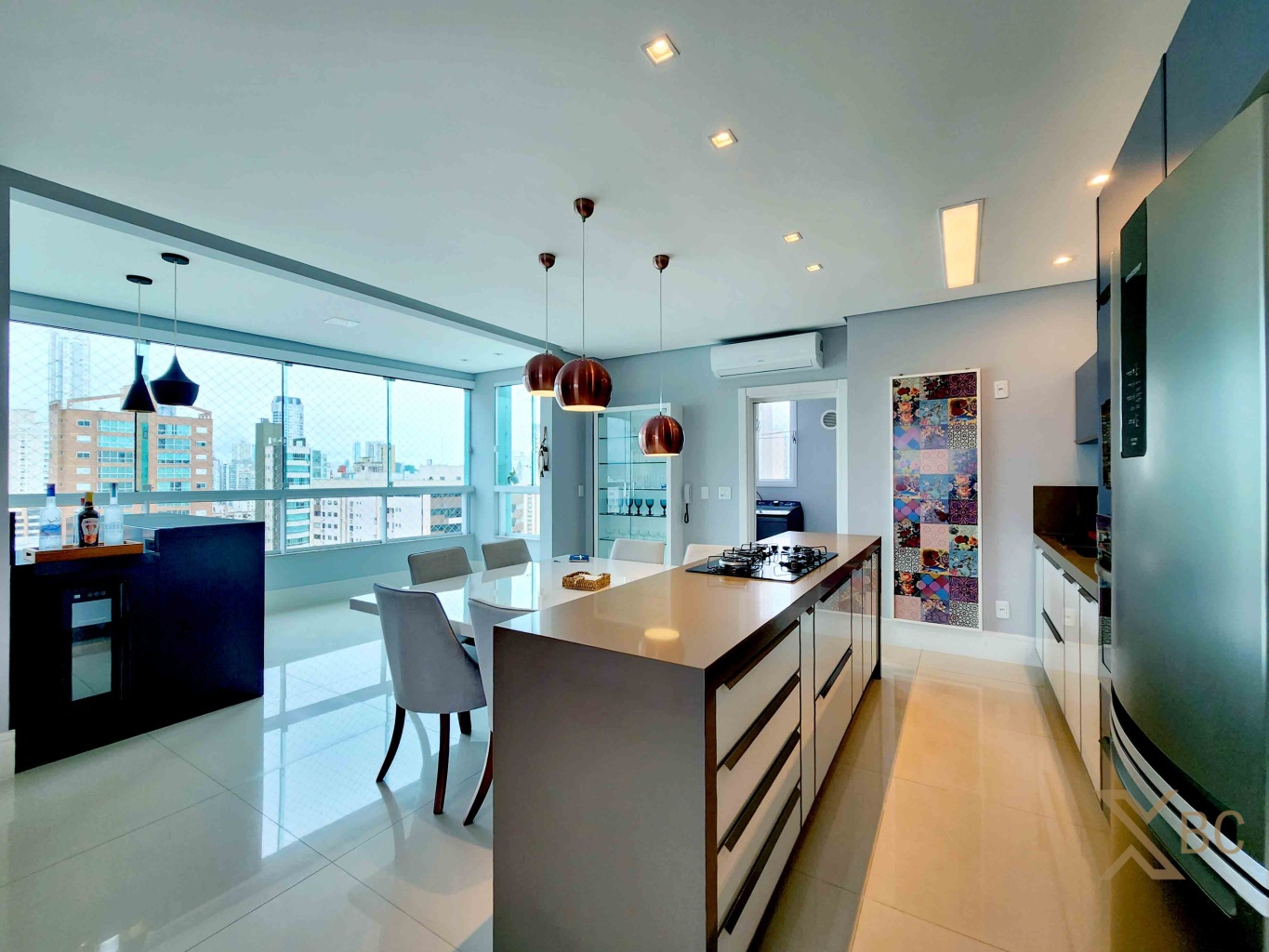 Apartamento Mobiliado no Edifício San Gennaro à Venda em Balneário Camboriú