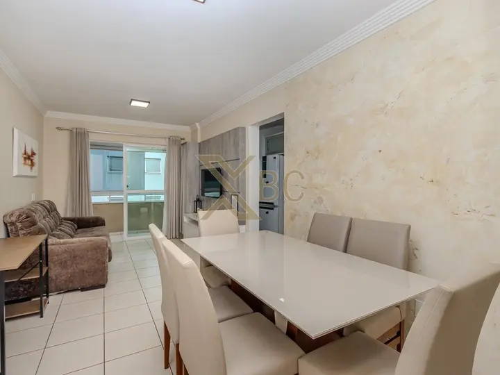Apartamento 3 dormitórios em Centro Balneário Camboriú