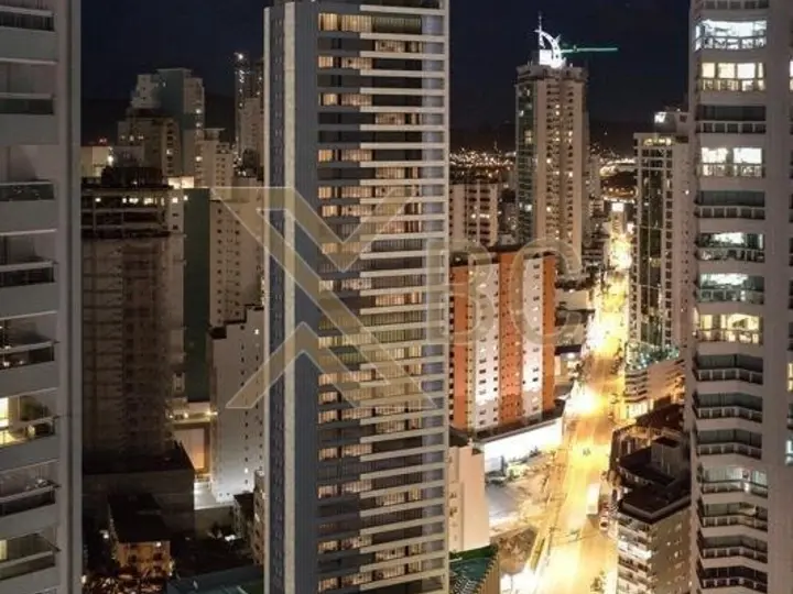 135 Jardins - Apartamento à venda 4 suítes no Centro