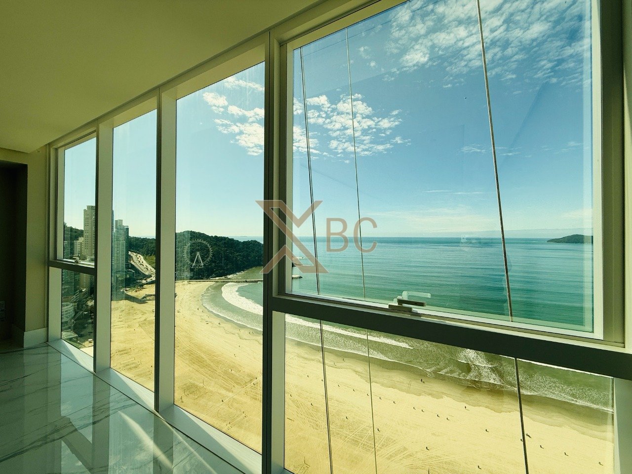 Boreal Tower FG - Apartamento frente mar com vista panorâmica em Balneário Camboriú