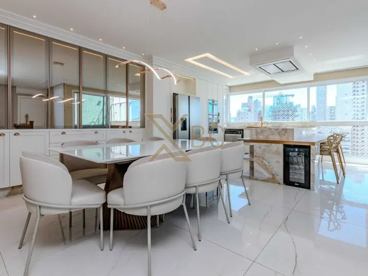 Edifício Porto Di Bari Residence - Cobertura duplex com piscina privativa em Balneário Camboriú