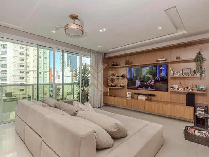 Edifício Ville del Acqua - Apartamento mobiliado com 4 suítes e 4 vagas em Balneário Camboriú