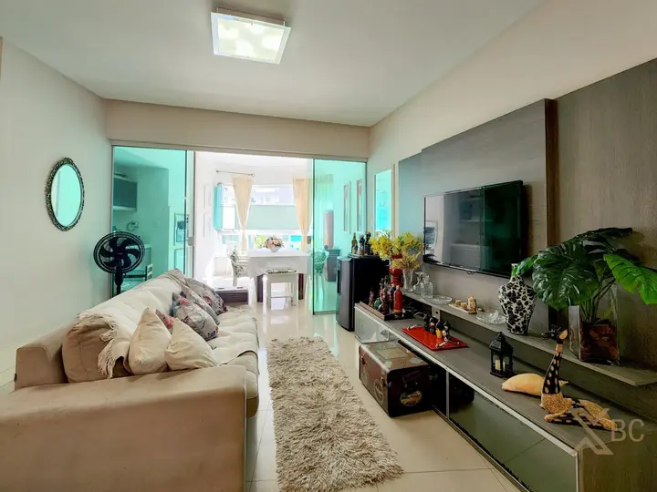 Edifício Grand Royale | Apartamento Mobiliado com 3 Suítes na Barra Sul