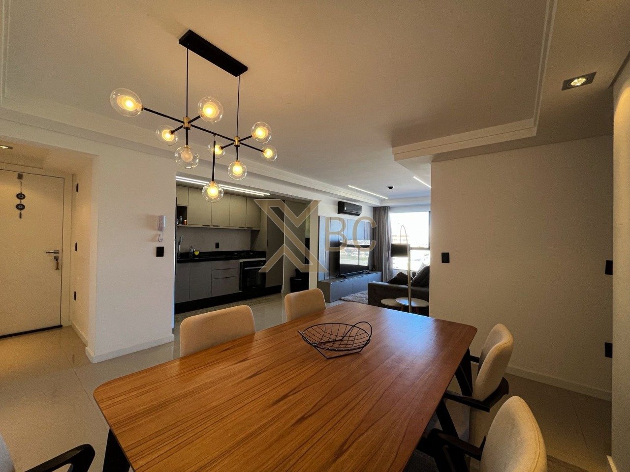Icon Residence - Apartamento com 2 quartos (1 suíte) e 2 vagas no Centro de Balneário Camboriú